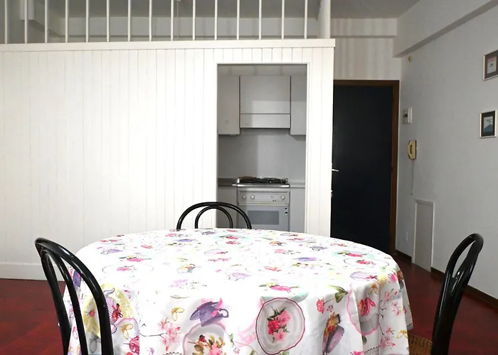 Trilocale In Centro A * Sirolo